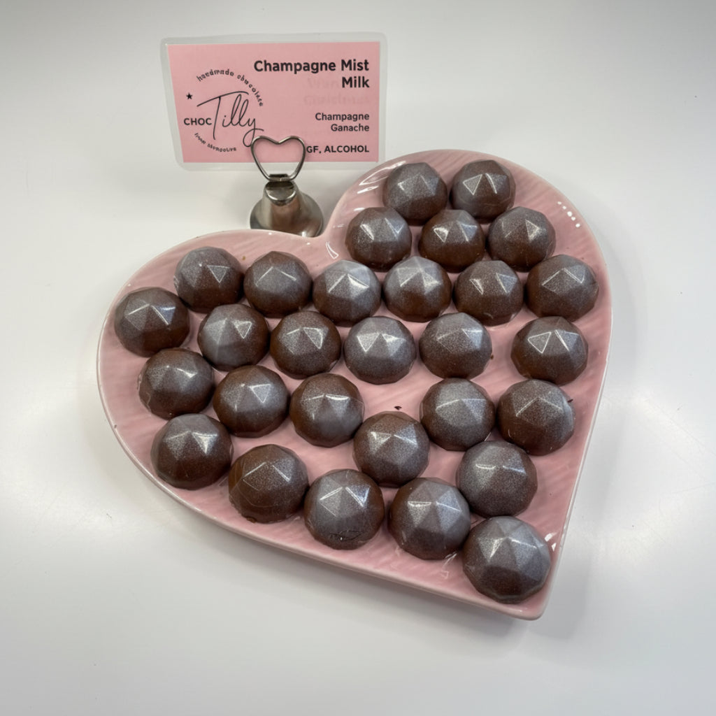 Champagne Mist Milk Chocolate Bonbon