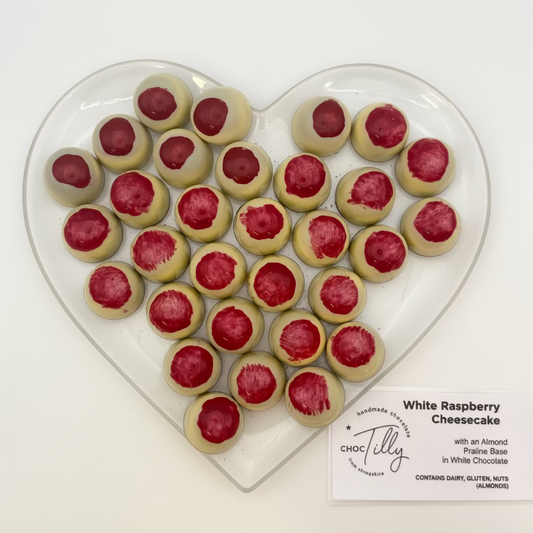 White Raspberry Cheesecake Bonbon